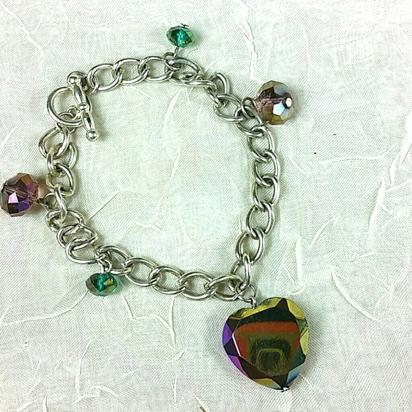 Chain Charm Bracelet Crystal Iridescent glass heart bead Toggle silver Whimsical - Picture 1 of 4